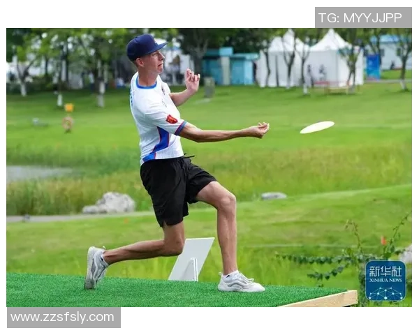 成都飞盘队快攻战术解析与实战应用探讨 成都飞盘队快攻战术解析与实战应用探讨