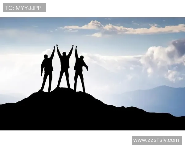 武汉足球队的拼搏之路联合会杯特别报道展现奋斗精神与团队力量 武汉足球队的拼搏之路联合会杯特别报道展现奋斗精神与团队力量